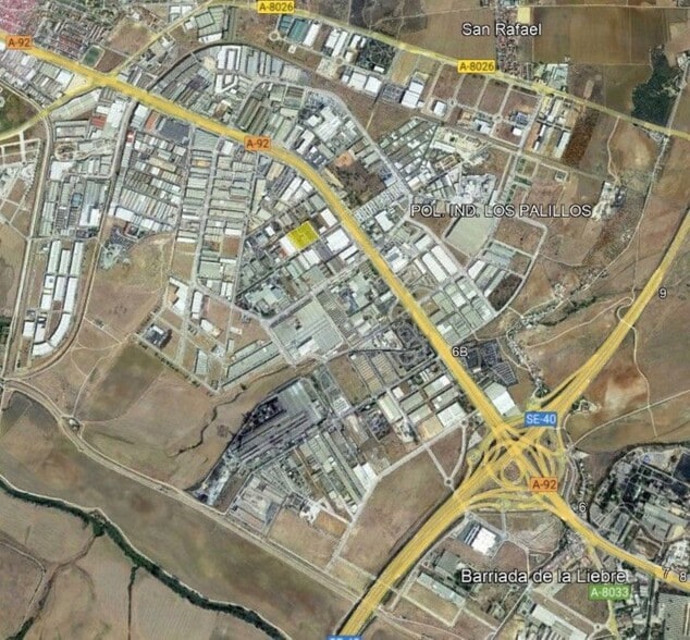 Nave en Alcalá de Guadaíra en venta - Foto del edificio - Imagen 2 de 9