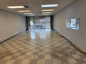 901-1039 Truman St, San Fernando, CA en alquiler Foto del edificio- Imagen 2 de 4