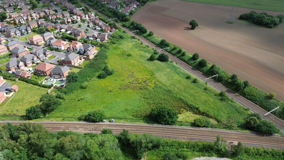 Fullerton Rd, Northwich en venta - Foto del edificio - Imagen 3 de 4