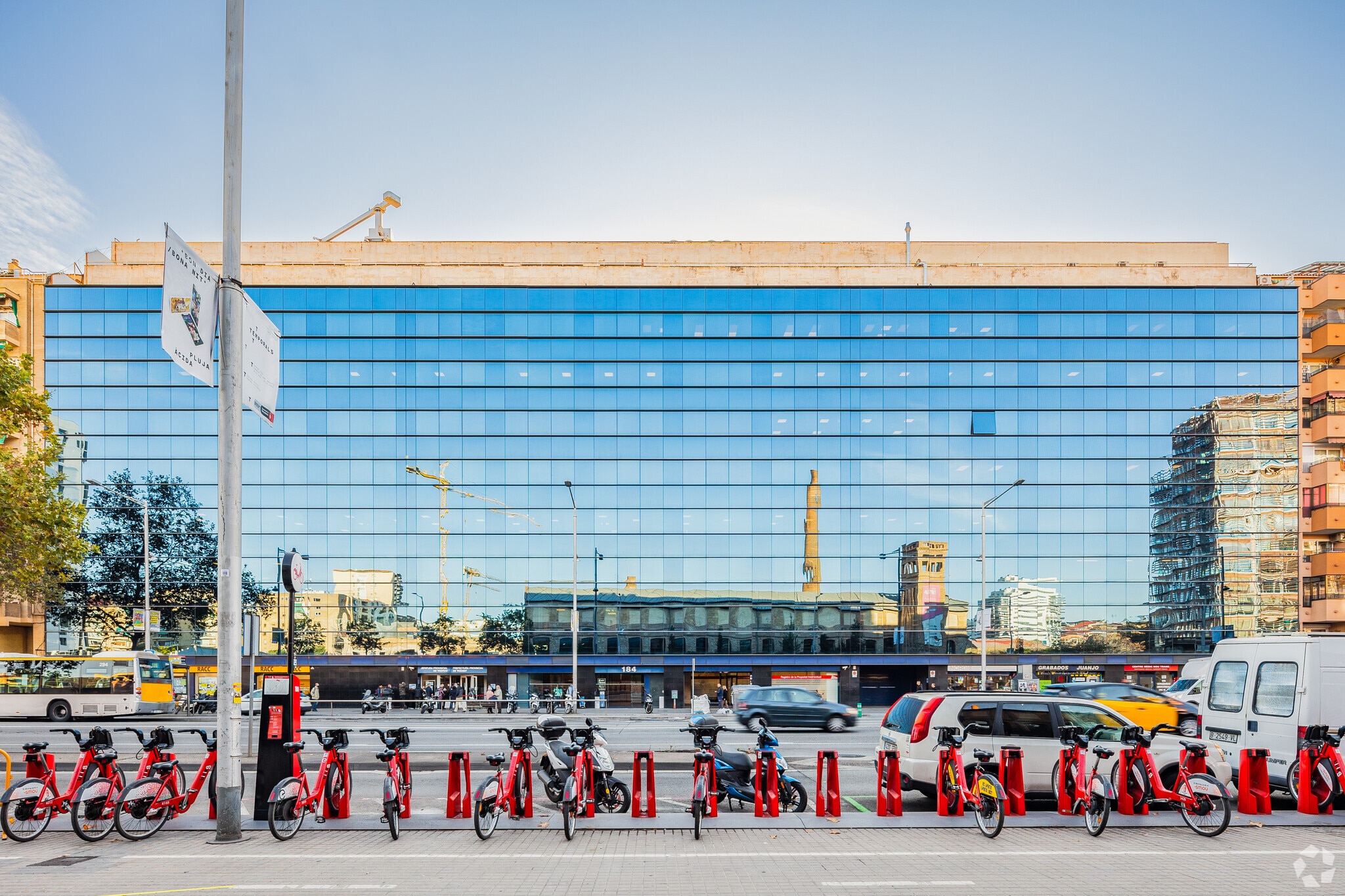 Gran Vía de les Corts Catalanes, 170-184, Barcelona, Barcelona en alquiler Foto principal- Imagen 1 de 6