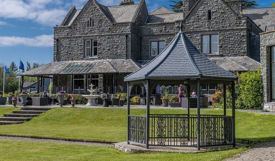 A497 Main Rd, Criccieth en venta - Foto del edificio - Imagen 2 de 20