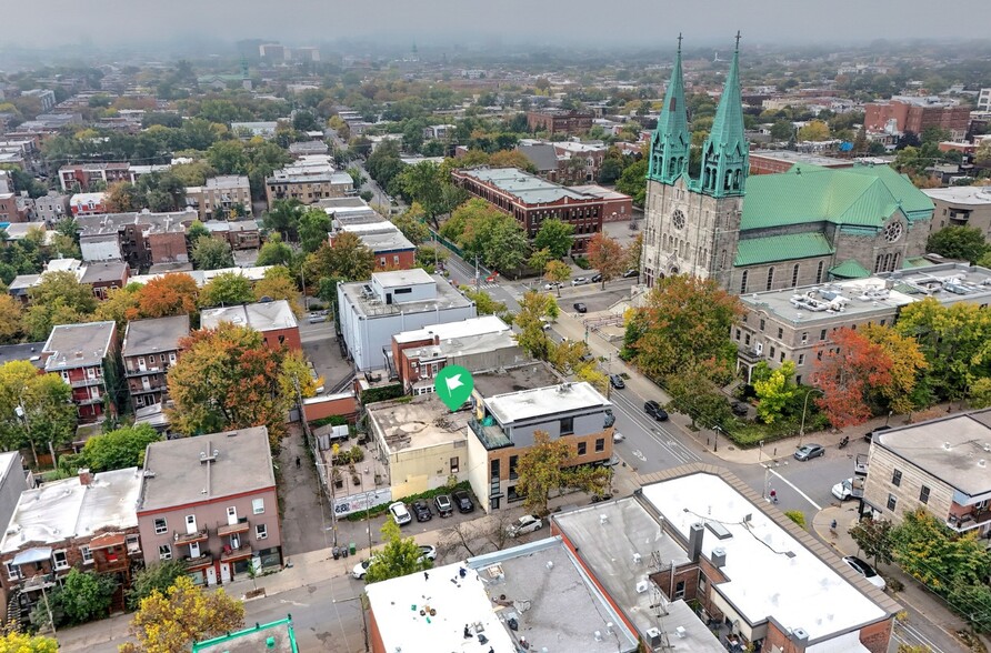 4240-4244 Rue Adam, Montréal, QC en venta - Foto del edificio - Imagen 2 de 4