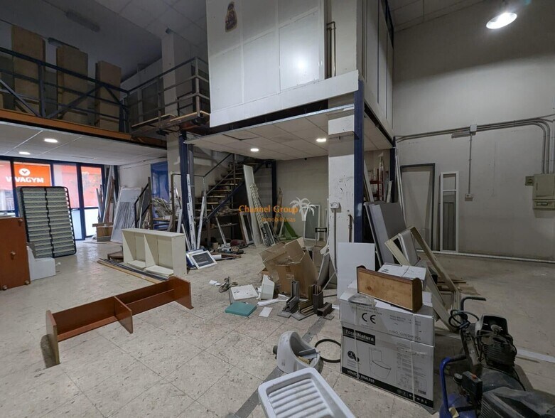 Carrer Javier Carratala, 12, Alicante, Alicante en venta - Foto del edificio - Imagen 2 de 9