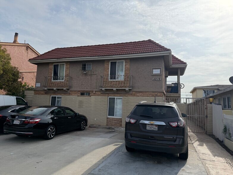 39th & Wilson cartera de 2 inmuebles en venta en LoopNet.es - Foto principal - Imagen 2 de 6