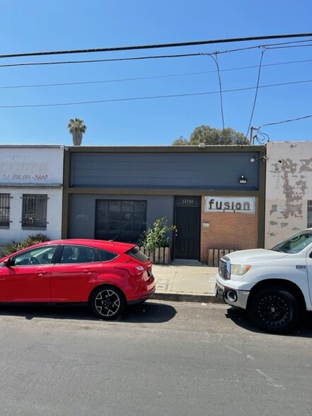 14758 Keswick St, Van Nuys, CA en alquiler - Foto del edificio - Imagen 3 de 14