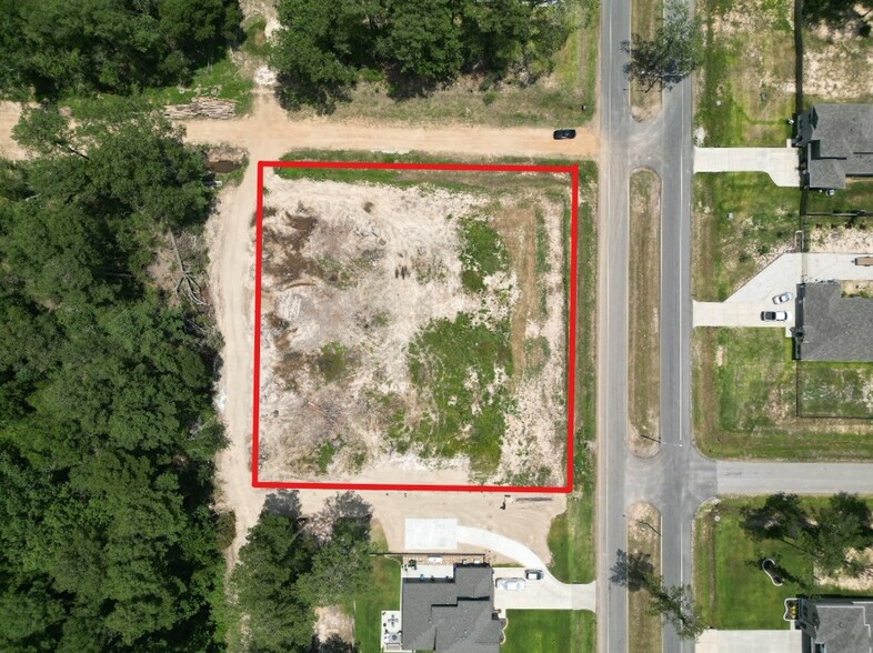 3011 Roman Forest blvd, New Caney, TX en venta - Foto del edificio - Imagen 3 de 7