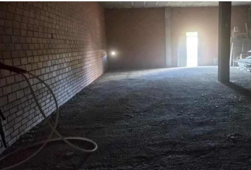 Local en Ponferrada, León en venta - Foto del interior - Imagen 3 de 7