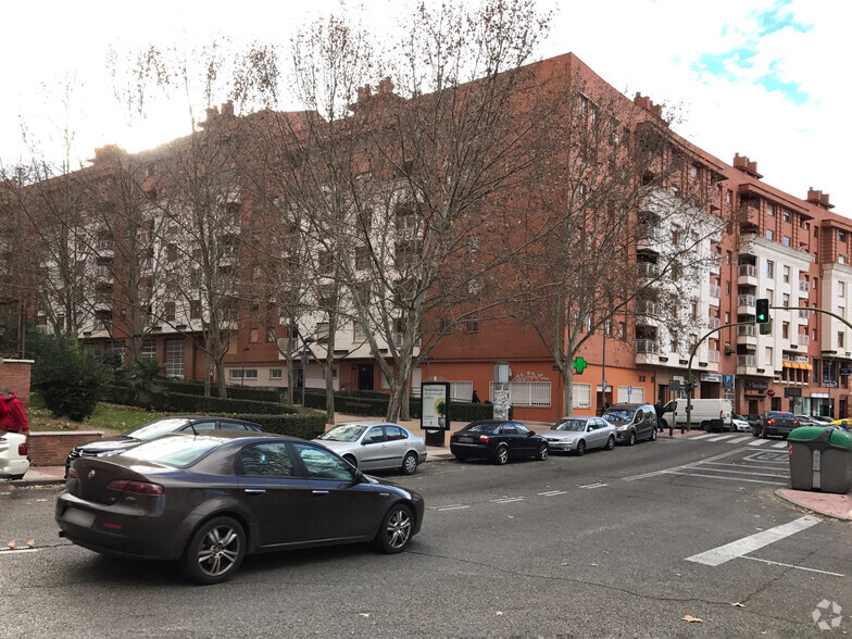 Avenida Barcelona, 12, Guadalajara, Guadalajara en alquiler - Foto del edificio - Imagen 3 de 3