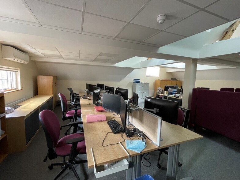 Church St, Chesham en alquiler - Foto del edificio - Imagen 3 de 5