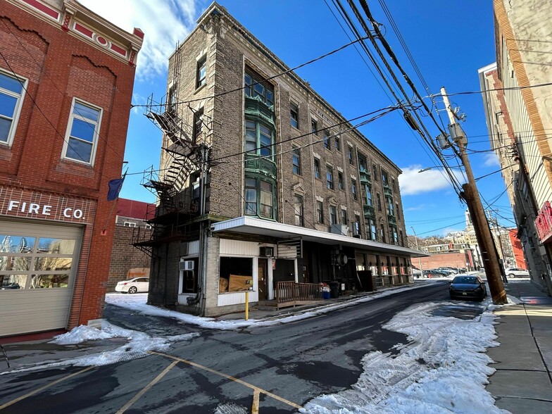 201 W Market St, Pottsville, PA en venta - Foto principal - Imagen 1 de 10