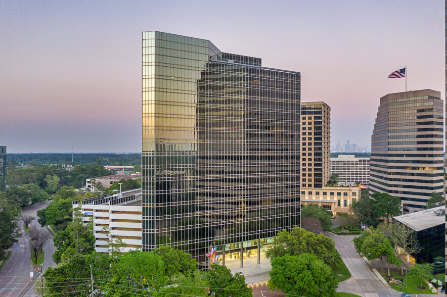 2 Riverway, Houston, TX en alquiler - Foto del edificio - Imagen 2 de 22