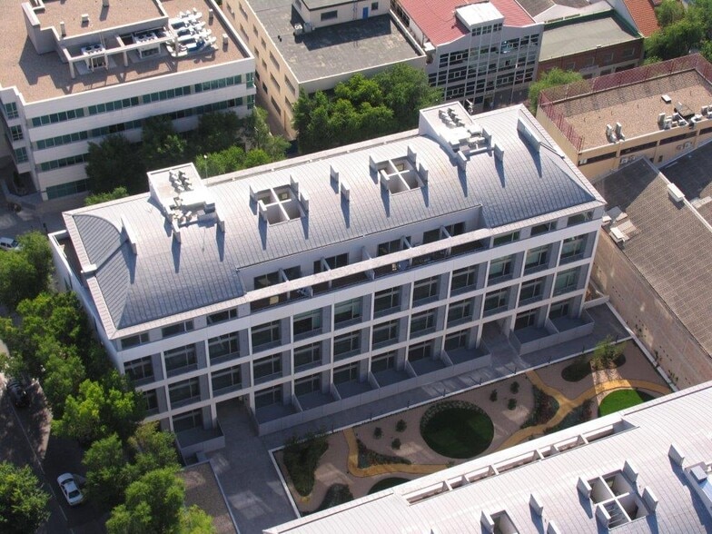 Oficina en Madrid, Madrid en alquiler - Plano de la planta - Imagen 1 de 2