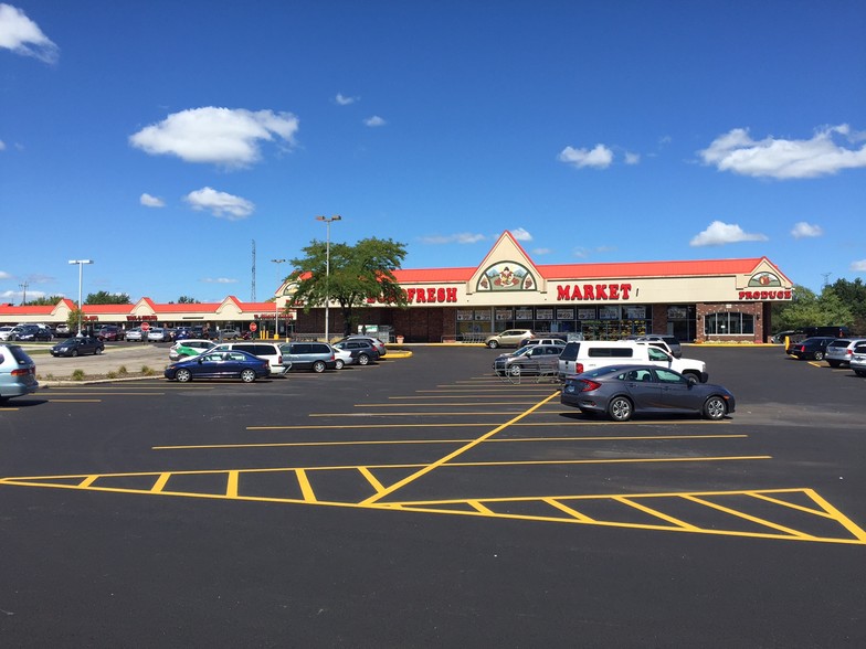 130-156 W Northwest Hwy, Palatine, IL en alquiler - Foto del edificio - Imagen 1 de 8