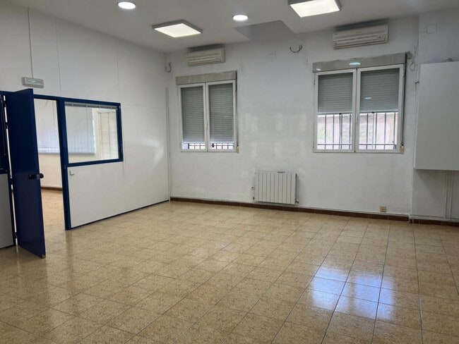 Más detalles de Oficina/Local en alquiler