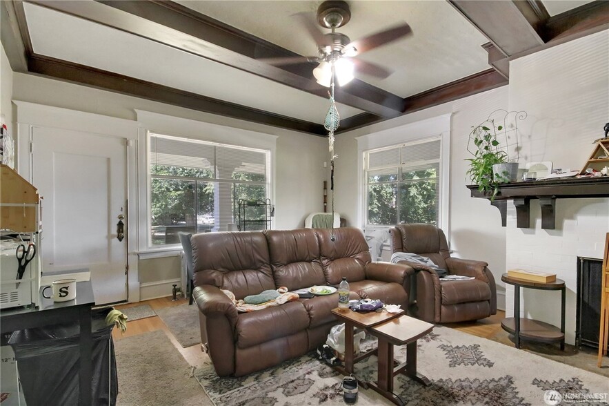 506 1st St SW, Auburn, WA en venta - Foto del edificio - Imagen 3 de 32