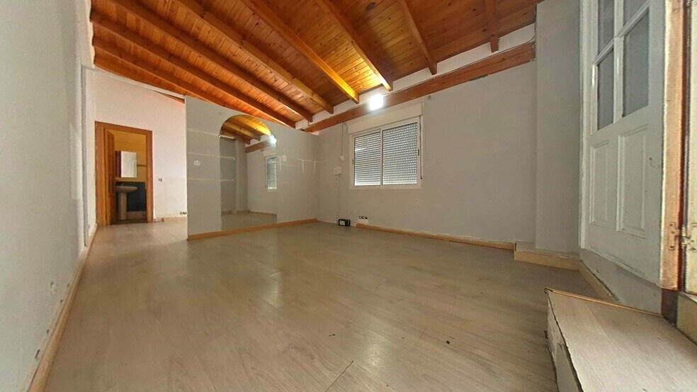 Local en Santander en venta - Foto del edificio - Imagen 3 de 27
