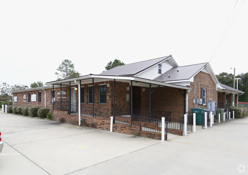 1220 Walter Reed Rd, Fayetteville, NC en alquiler - Foto del edificio - Imagen 2 de 17