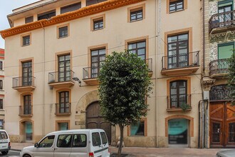 Local en Reus, Tarragona en alquiler Foto de la construcción- Imagen 2 de 2