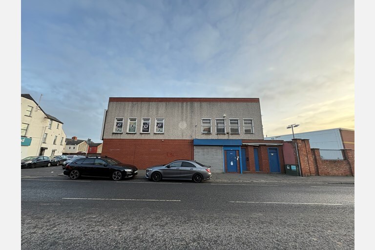 156-158 Castlereagh Rd, Belfast en alquiler - Foto del edificio - Imagen 2 de 2