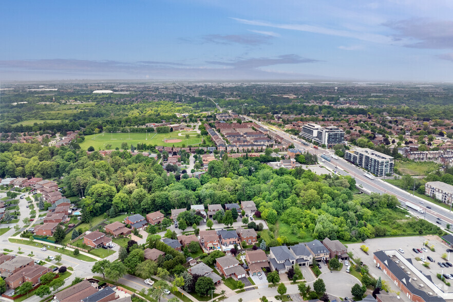 4603-4611 Highway 7, Vaughan, ON en venta - Vista aérea - Imagen 3 de 7