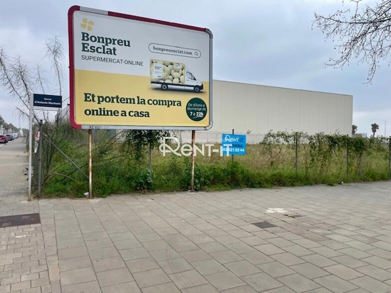 Terreno en Viladecans, Barcelona en alquiler - Foto del edificio - Imagen 3 de 6
