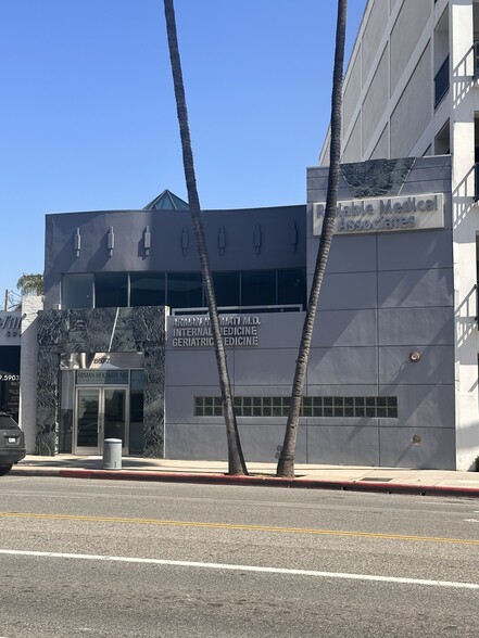 8677 Wilshire Blvd, Beverly Hills, CA en alquiler - Foto del edificio - Imagen 3 de 8