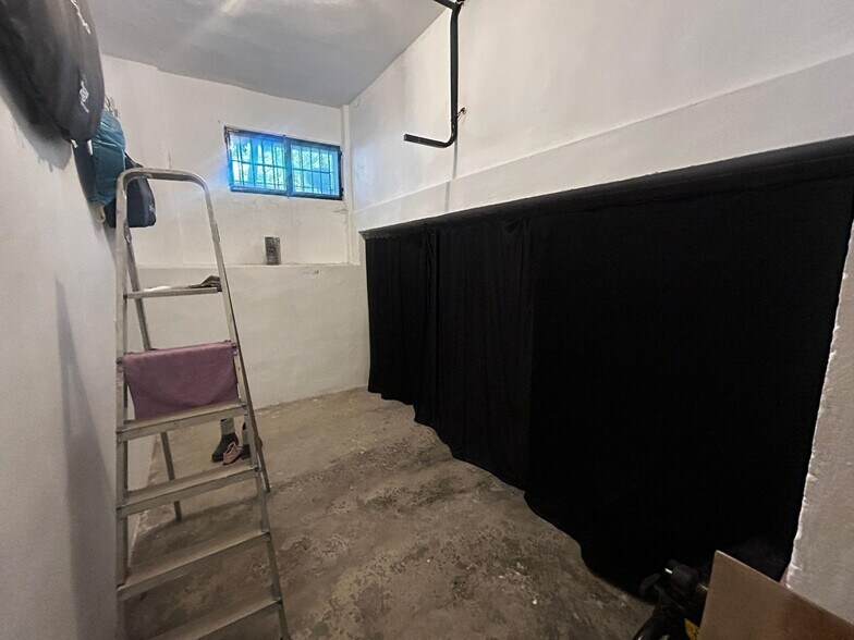 Local en Córdoba, Córdoba en venta - Foto del interior - Imagen 1 de 6