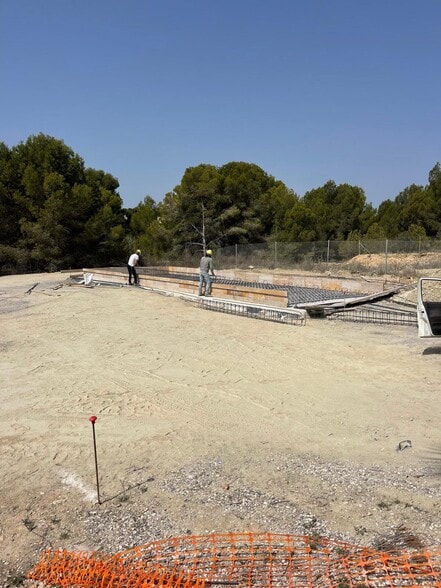 Terreno en en venta - Foto de la construcción - Imagen 3 de 5