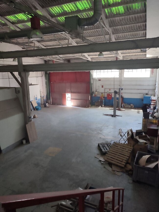 Más detalles de Nave en alquiler