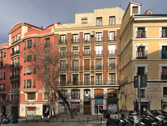 Más detalles de Calle de Concepción Jerónima, 6, Madrid - Local en alquiler