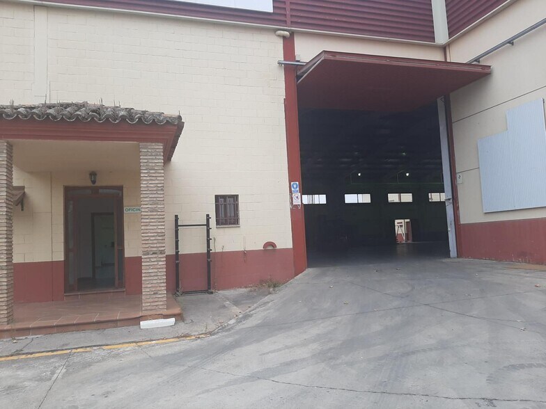 Nave en Malpartida de Cáceres en alquiler - Foto del edificio - Imagen 3 de 23