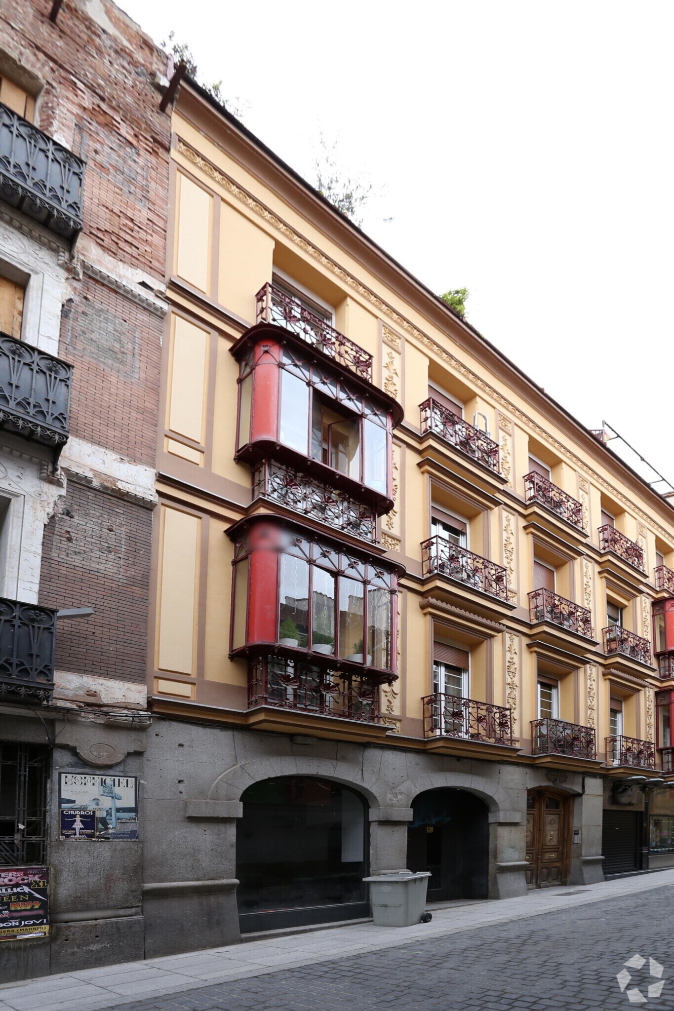 Edificio residencial en Madrid, Madrid en venta Foto principal- Imagen 1 de 1