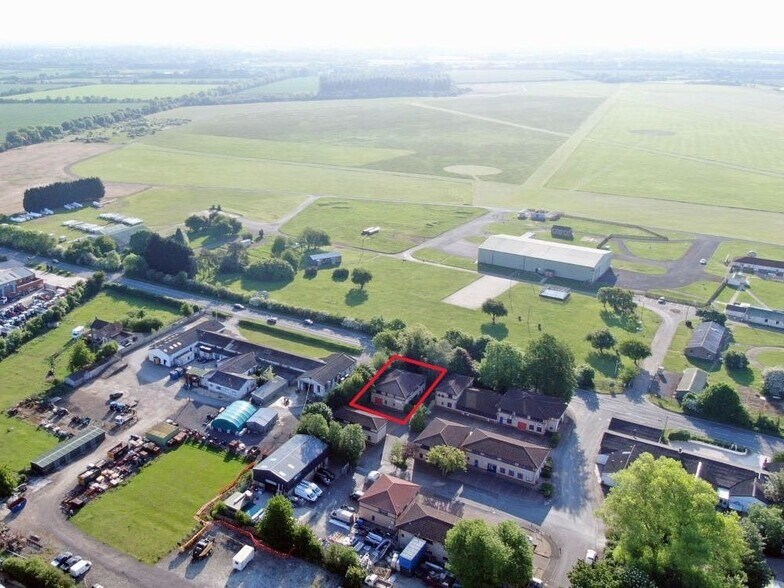 7 Landscape Close, Weston-on-the-Green, Bicester en alquiler - Foto del edificio - Imagen 2 de 8