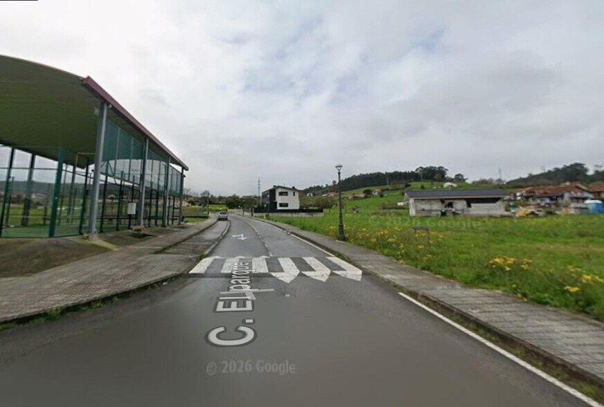 Calle las Cajigas, Bárcena de Cicero, Cantabria en venta - Foto del edificio - Imagen 3 de 5
