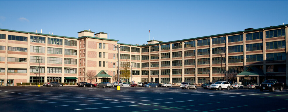 1 Sundial Ave, Manchester, NH en alquiler - Foto del edificio - Imagen 1 de 5