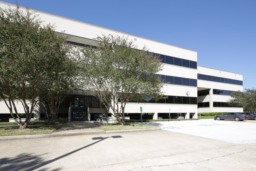 1011 Highway 6 S, Houston, TX en alquiler - Foto del edificio - Imagen 3 de 6