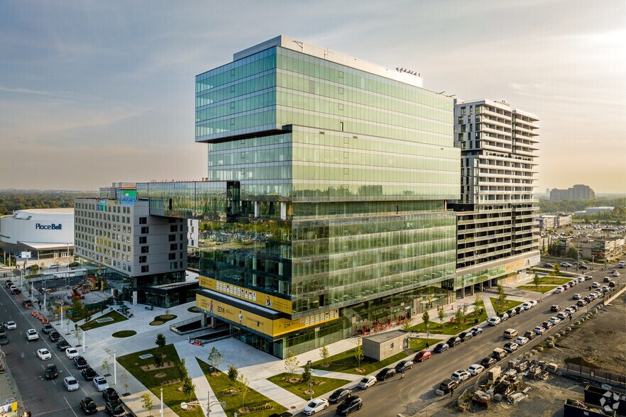 2000 Rue Jacques-Tétreault, Laval, QC en alquiler - Foto del edificio - Imagen 2 de 9