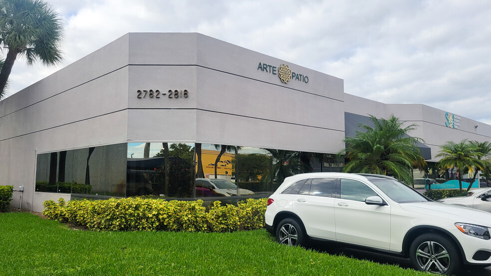 2782-2898 NW 79th Ave, Miami, FL en alquiler - Foto del edificio - Imagen 1 de 4