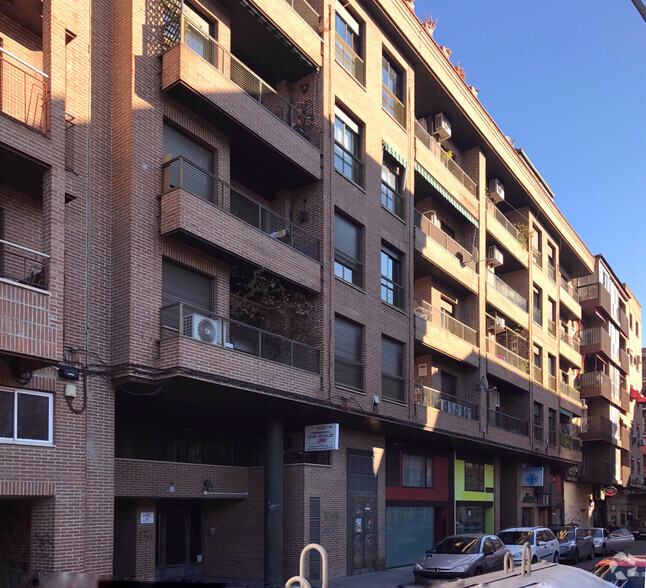 Calle Banderas de Castilla, 37, Talavera De La Reina, Toledo en alquiler - Foto del edificio - Imagen 2 de 4