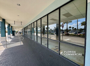 746 SW Federal Hwy, Stuart, FL en alquiler Foto del edificio- Imagen 2 de 10