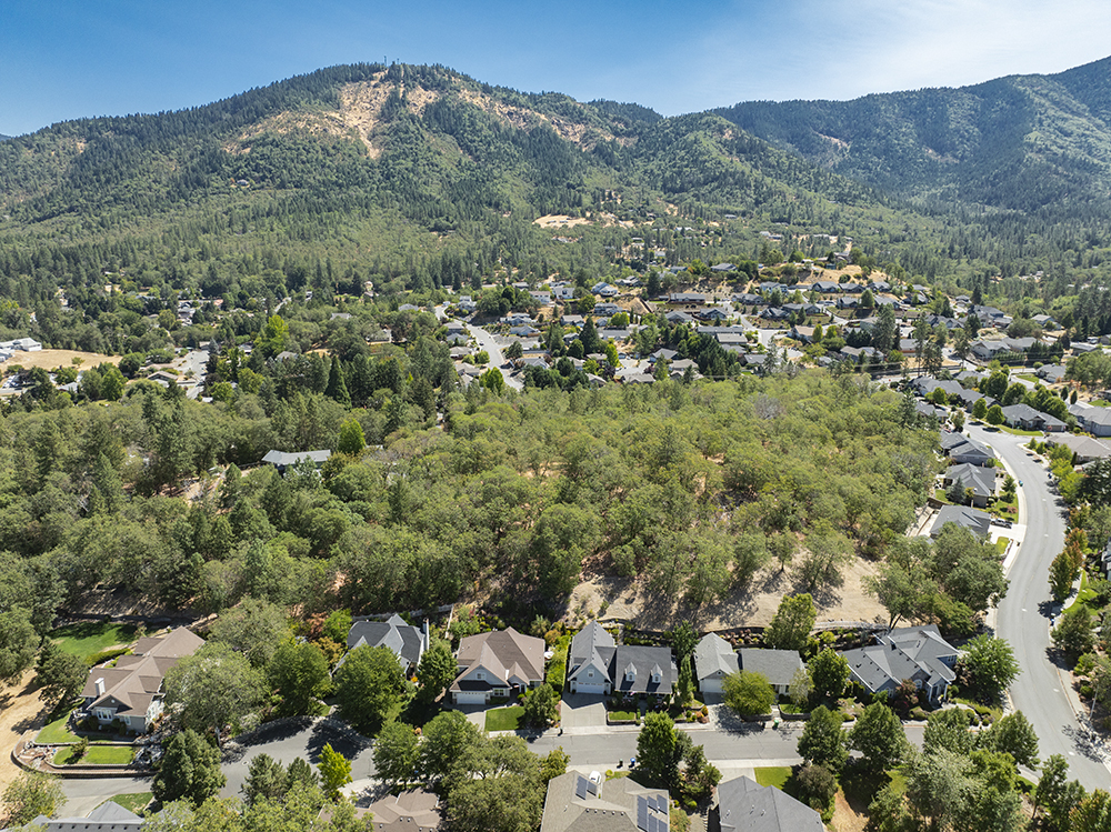 0 Rosemary Lane Ln, Grants Pass, OR en venta Foto principal- Imagen 1 de 45