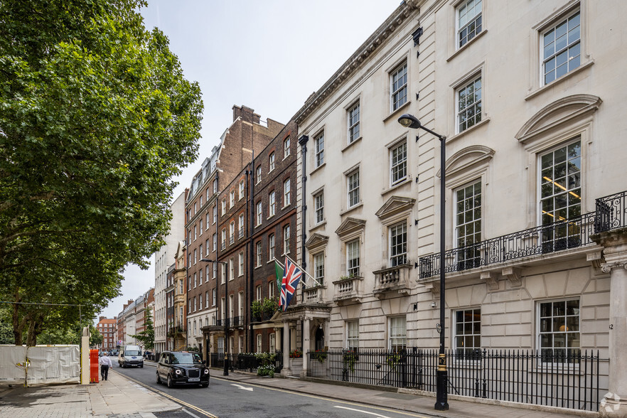 43 Upper Grosvenor St, London en venta - Foto del edificio - Imagen 1 de 8