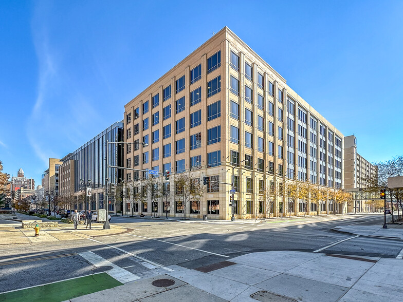 1150 Locust St, Des Moines, IA en alquiler - Foto del edificio - Imagen 3 de 3