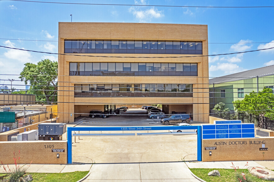 1305 W 34th St, Austin, TX en alquiler - Foto del edificio - Imagen 2 de 22