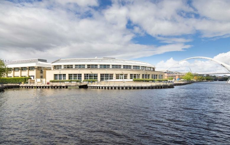 University Blvd, Thornaby en venta - Foto del edificio - Imagen 2 de 4