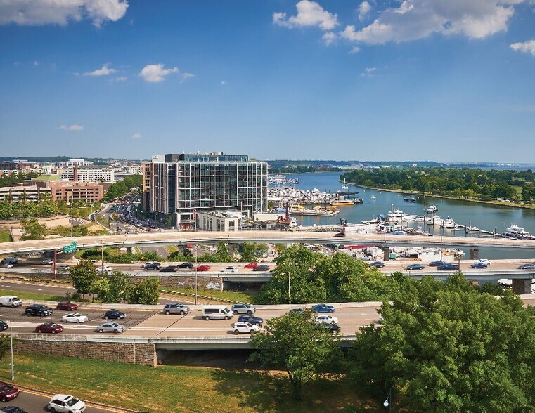 445 12th St SW, Washington, DC en alquiler - Foto del edificio - Imagen 3 de 37