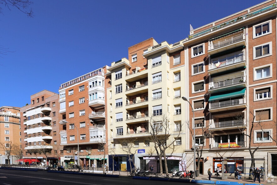 Calle de Diego de León, 39, Madrid, Madrid en alquiler - Foto del edificio - Imagen 2 de 4