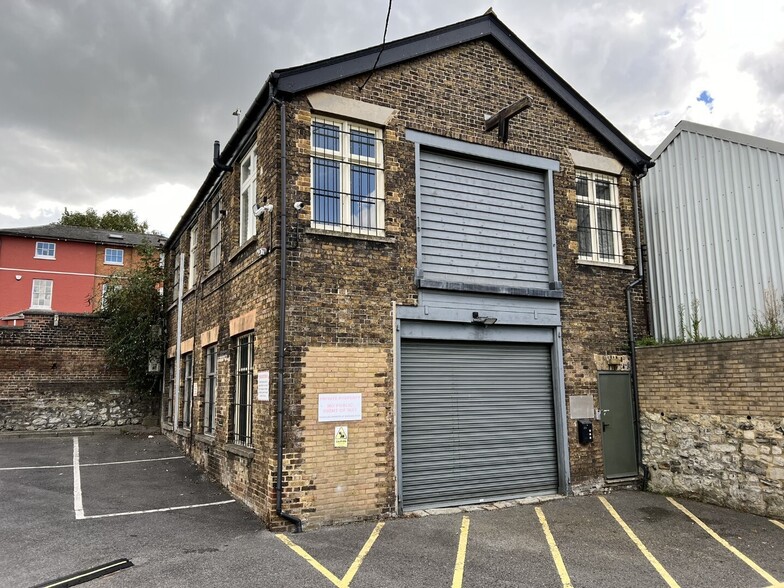 London Rd, Maidstone en alquiler - Foto del edificio - Imagen 2 de 15