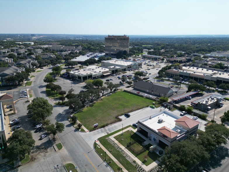 6201 Camp Bowie Blvd, Fort Worth, TX en alquiler - Foto del edificio - Imagen 3 de 6