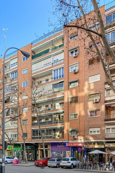 Edificio residencial en Madrid, Madrid en venta - Foto principal - Imagen 1 de 1